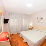Ana Maria 3* Granada